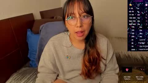 Snapshot of keyt_foxxx chatting on 12/15/25, 12:59 Danna Sofia online show from 12/15/25, 12:59