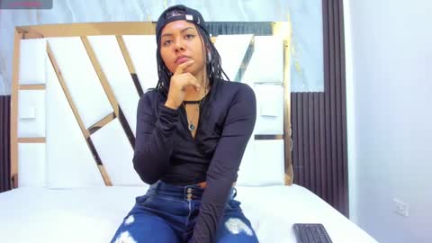 keytt online show from 02/12/25, 01:41