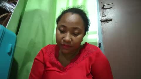 kezia0910 online show from 10/14/25, 07:42