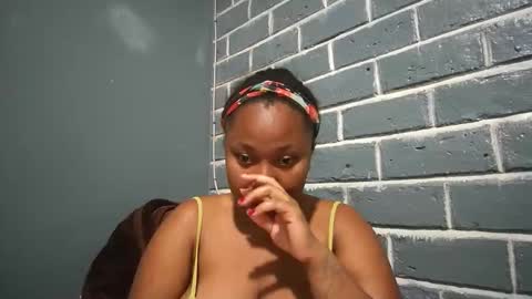 kezia0910 online show from 11/06/25, 12:17