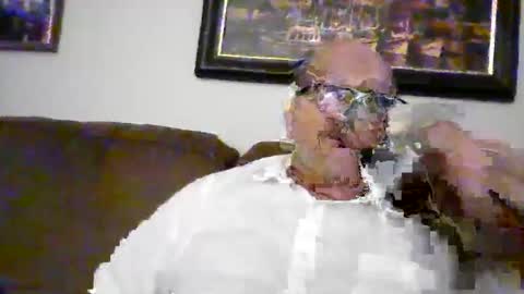 Kent online show from 10/18/25, 11:05