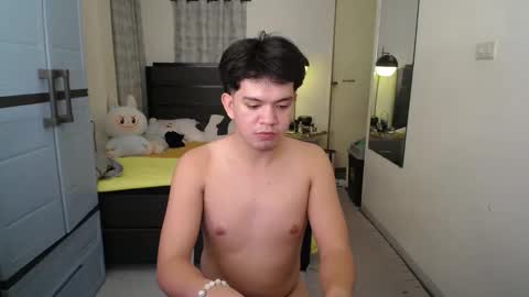 Snapshot of kh4lexx chatting on 01/09/26, 03:37 Arch online show from 01/09/26, 03:37