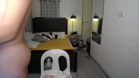 Snapshot of kh4lexx chatting on 01/11/26, 03:50 Arch online show from 01/11/26, 03:50