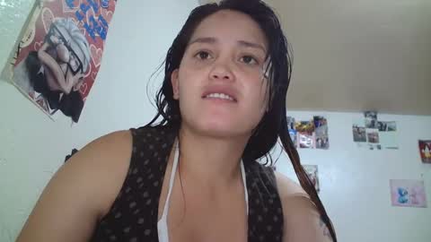 kha hot online show from 02/19/25, 05:49