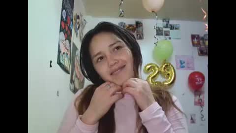 kha hot online show from 03/11/25, 06:08