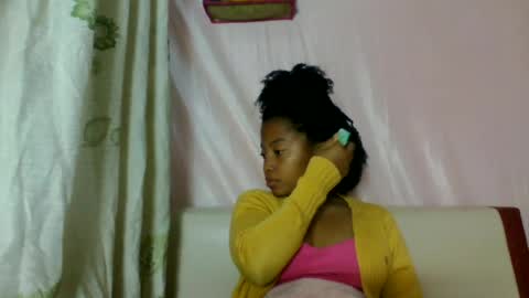 Snapshot of khaissa chatting on 06/24/26, 04:00 khaissa online show from 06/24/26, 04:00