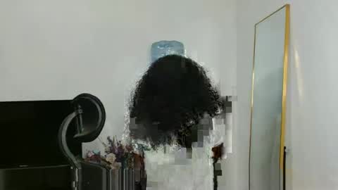 Khaleesi online show from 02/19/26, 03:35