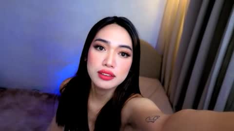 Snapshot of khaleesi_sonrisa chatting on 04/22/26, 06:53 sonrisa online show from 04/22/26, 06:53