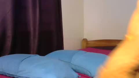 Snapshot of khalidnatasha chatting on 10/19/25, 07:42 khalidnatasha online show from 10/19/25, 07:42