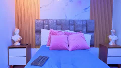 khalifa online show from 11/03/25, 01:29