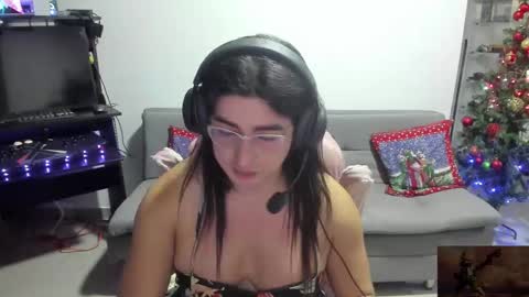 Khalifa Kasumi online show from 12/18/25, 03:23