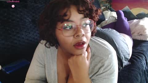 Khaya online show from 12/19/24, 05:40