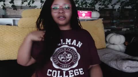 Khaya online show from 02/12/25, 10:48