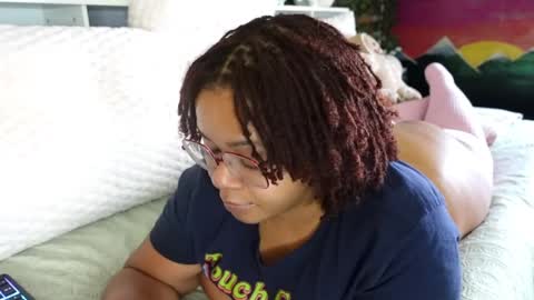 Khaya online show from 03/10/25, 03:30