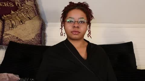Khaya online show from 04/28/26, 07:02