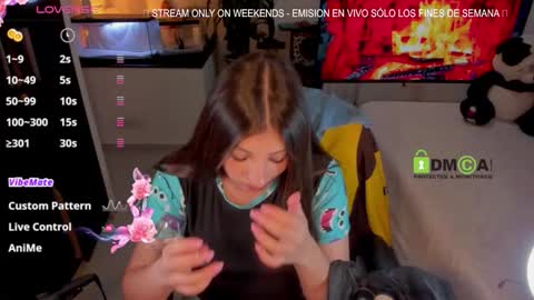 Khi.  online show from 11/13/25, 05:50