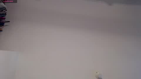 khloe33 online show from 04/14/26, 10:38