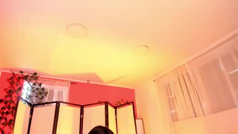 Khloe online show from 09/16/25, 01:12