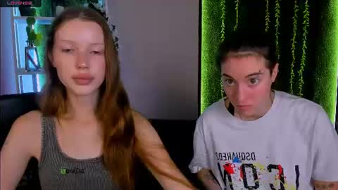 khloebeauty online show from 07/14/26, 05:45