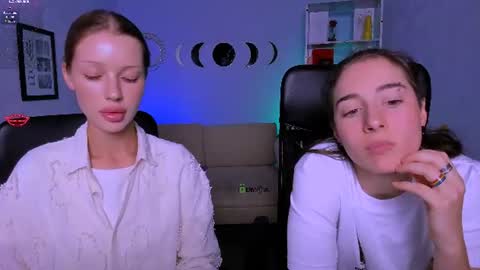 khloebeauty online show from 07/25/26, 07:11