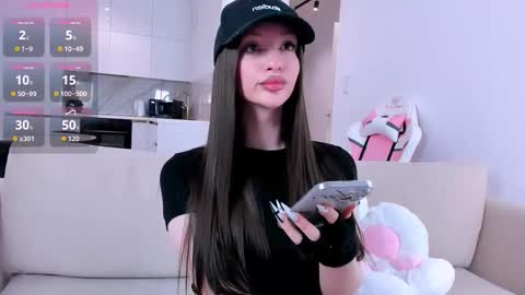 khloe online show from 02/13/26, 08:38