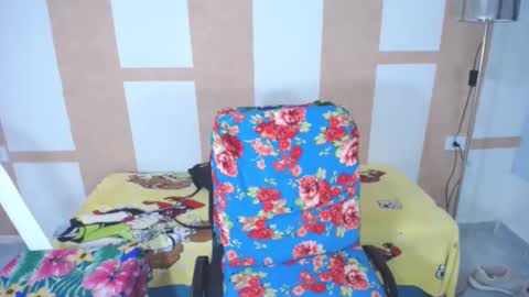 Snapshot of khoraymabitch chatting on 02/21/25, 09:00 khoraymabitch online show from 02/21/25, 09:00