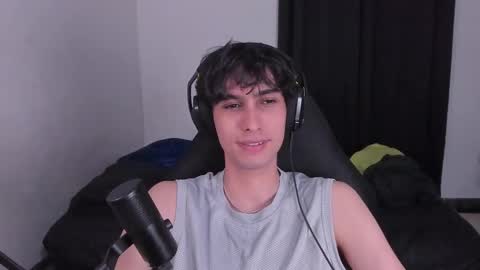 khozler_ online show from 10/07/25, 01:14