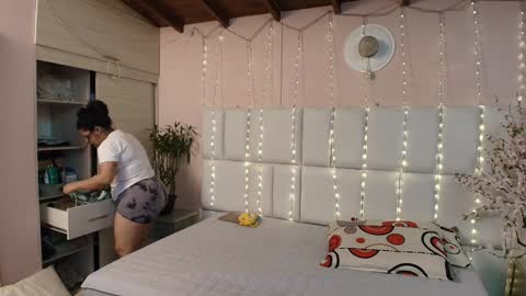    N         M online show from 01/29/25, 11:30