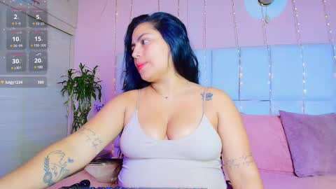    N         M online show from 03/12/25, 12:36