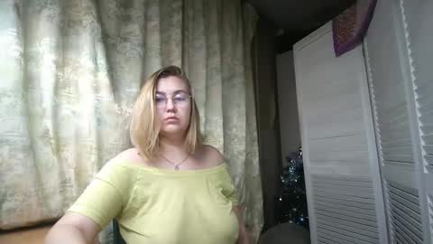 kianna_dior_ online show from 01/03/25, 05:17