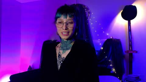 Kianna online show from 10/06/25, 01:25