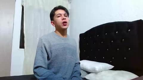 Snapshot of kianryu chatting on 10/03/25, 03:47 Adrian  Chlloe online show from 10/03/25, 03:47