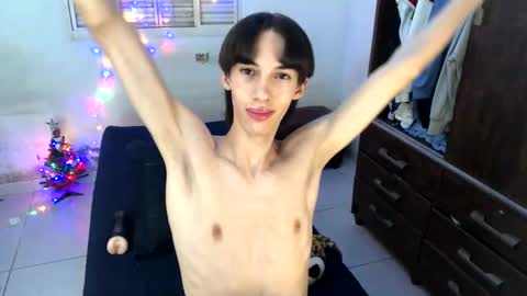 kiantwink online show from 12/28/24, 09:51