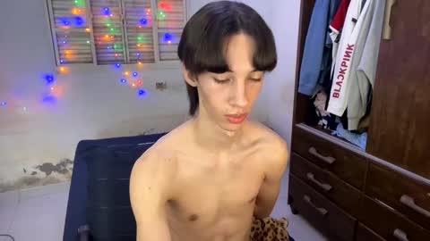 kiantwink online show from 01/21/25, 05:49