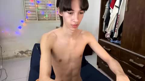 kiantwink online show from 01/30/25, 09:04