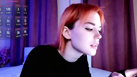 Kira online show from 02/12/26, 06:58