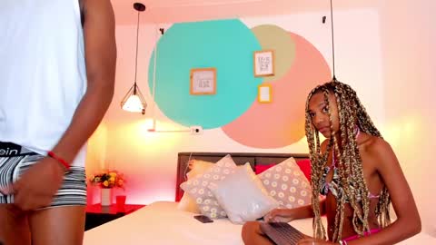 Kiara Santiago online show from 12/13/24, 12:17