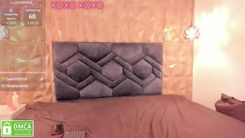 kiara_velvet__ online show from 01/06/26, 08:01