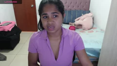 Kiara online show from 09/26/25, 05:28