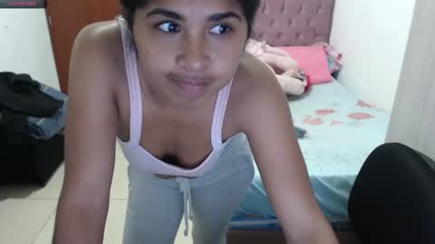 Kiara online show from 10/22/25, 07:02