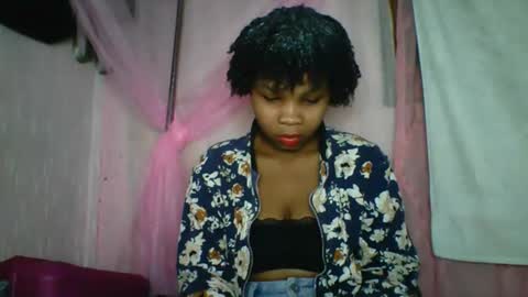 kiarah 69 online show from 05/18/26, 07:41