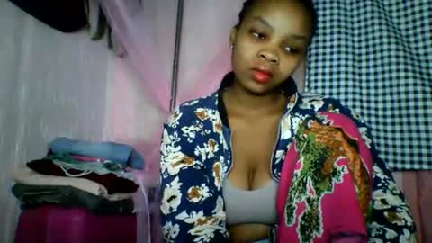 kiarah 69 online show from 06/08/26, 02:17