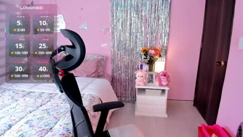 Kiarielle online show from 06/13/26, 04:05