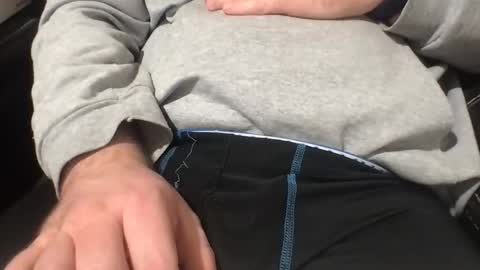 Snapshot of kickboxer04 chatting on 12/29/24, 02:06 kickboxer04 online show from 12/29/24, 02:06