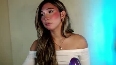 Kiera online show from 12/05/24, 11:38