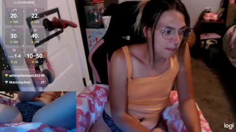 Snapshot of kierbearkisses chatting on 10/01/25, 02:17 Kiersten online show from 10/01/25, 02:17