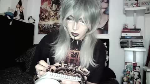 Snapshot of kiiller_queen chatting on 05/28/26, 06:38 kenny online show from 05/28/26, 06:38