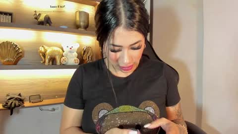 Kim online show from 01/30/25, 06:00