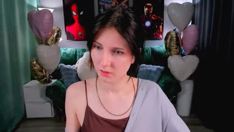 Kika online show from 02/19/26, 06:42