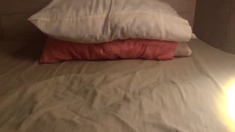 kiki3526 online show from 10/26/25, 09:53